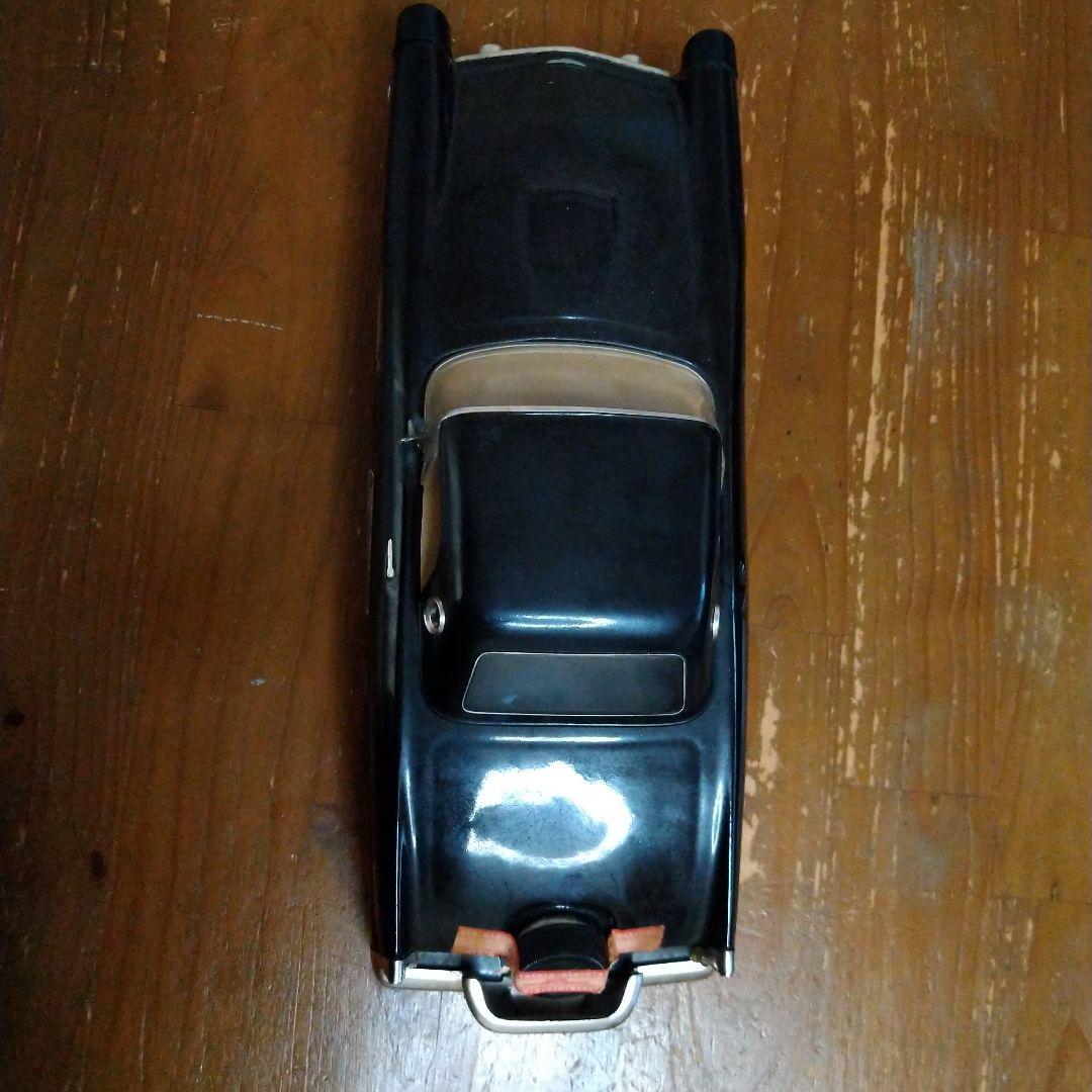 Beam 車型ボトル バーボンウイスキー 750ml 陶器の入れ物