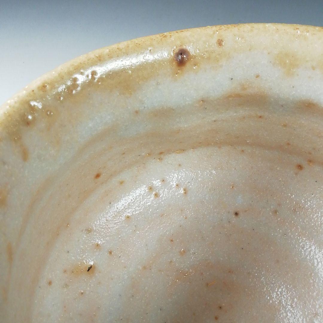 Ｔ６６９　建水　『志野建水』『佐々木萬穂 造』　共箱　茶道具