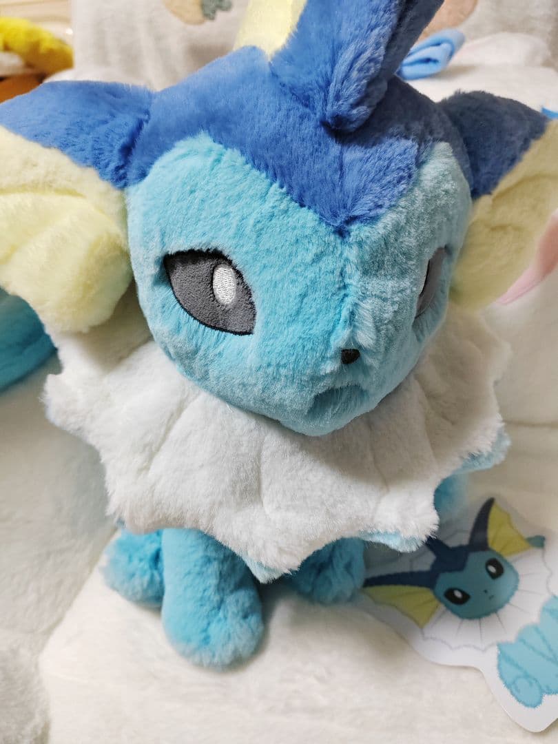 【新品・紙タグあり】 ふわふわ抱きぬいぐるみ シャワーズ ポケモンセンター