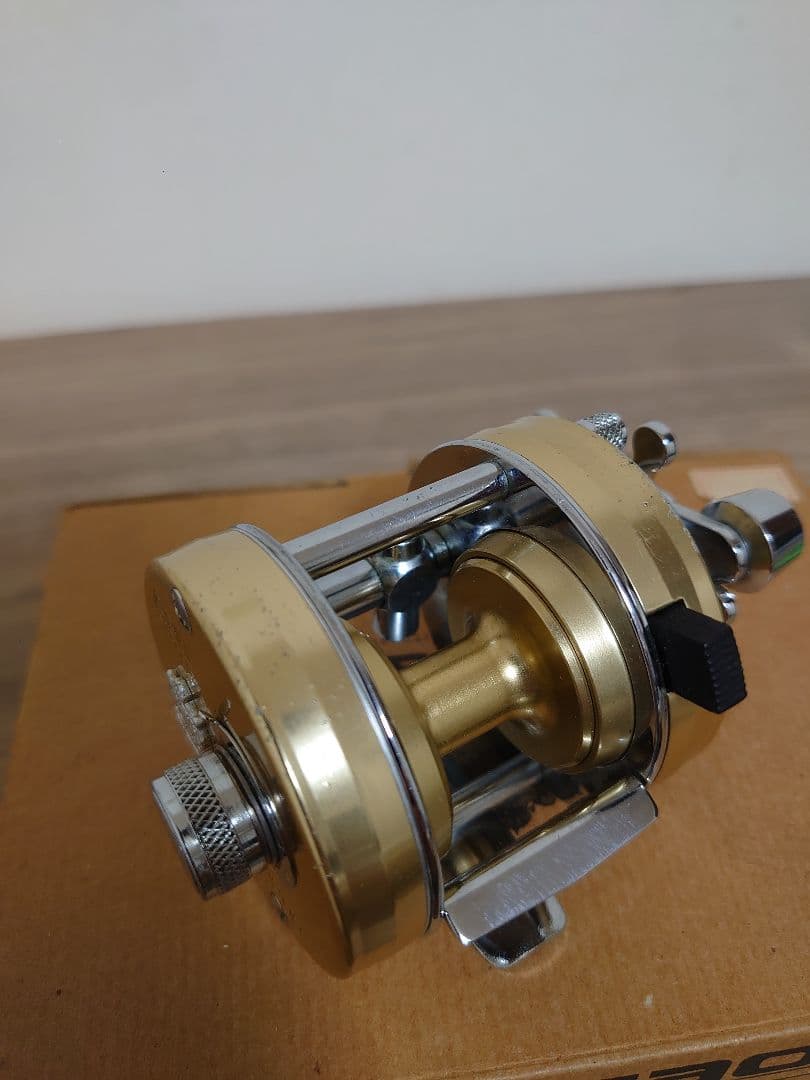 ABU １５００Ｃ ゴールド