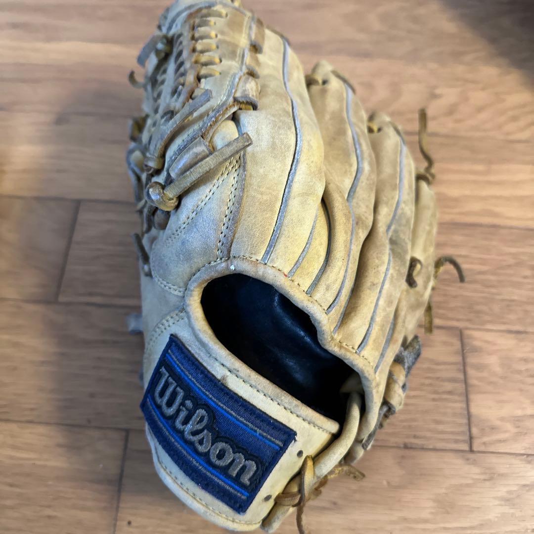グローブ　左　一般　軟式