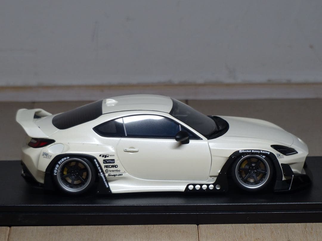 GT スピリット spirit 1/18 PANDEM パンデム GR86