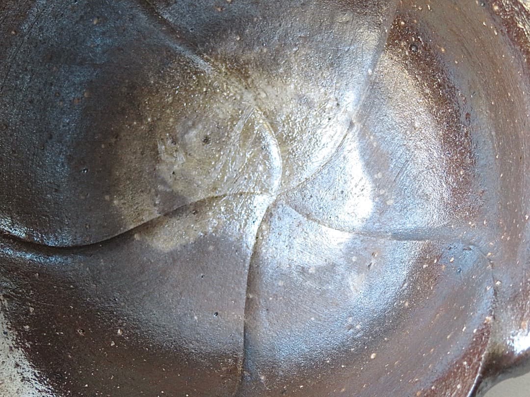 【値下中】青娥窯　松元洋一作10　『南蛮銀彩火襷輪花菓子鉢』　穴窯焼成