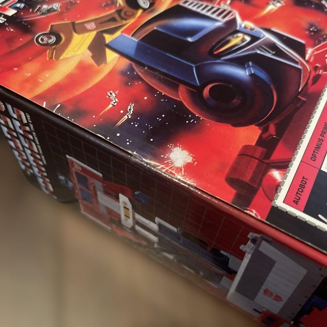 40周年　トランスフォーマー 新品未開封