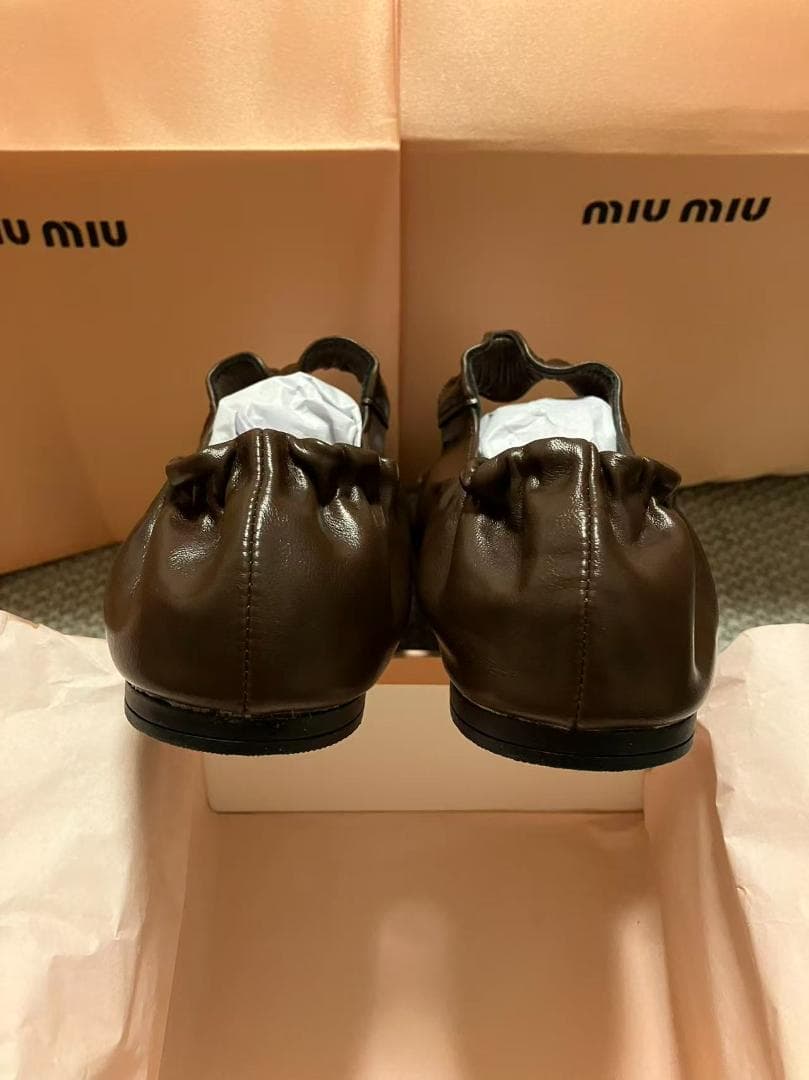 ブラウン　バレエシューズ メリージェーン　ロゴ　靴