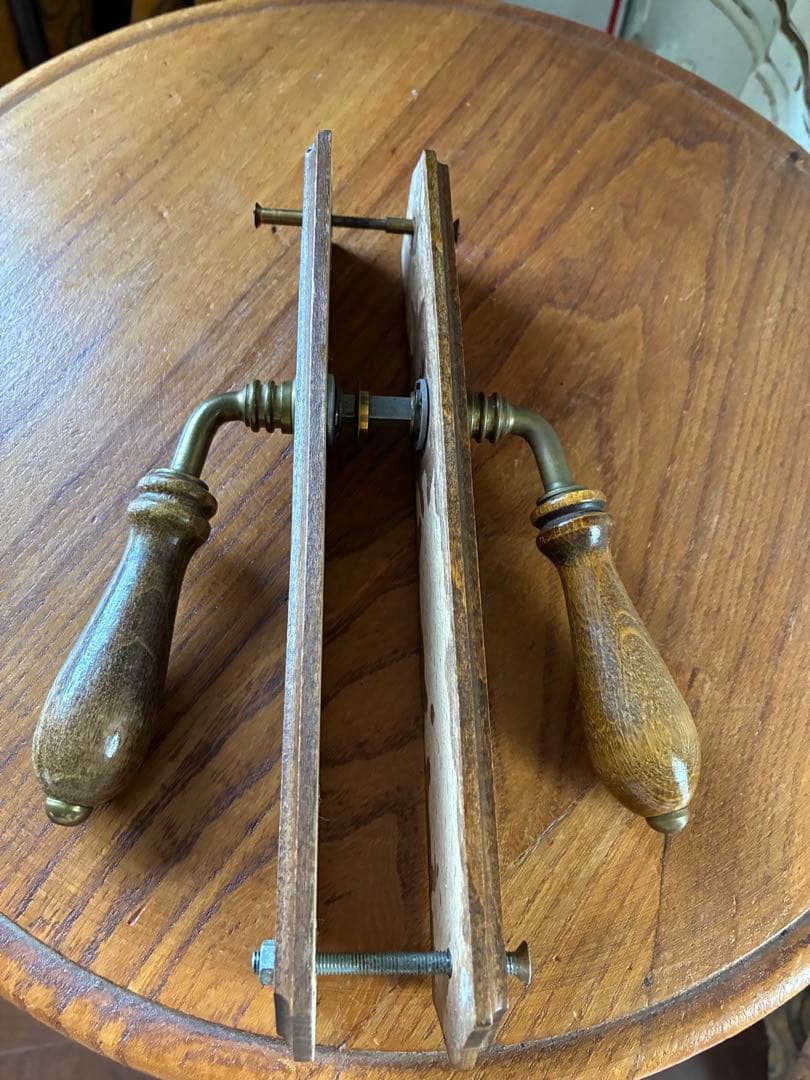 フランス　アンティーク 木製 ドアノブ　セット　取っ手 サマリテーヌ　真鍮　レア