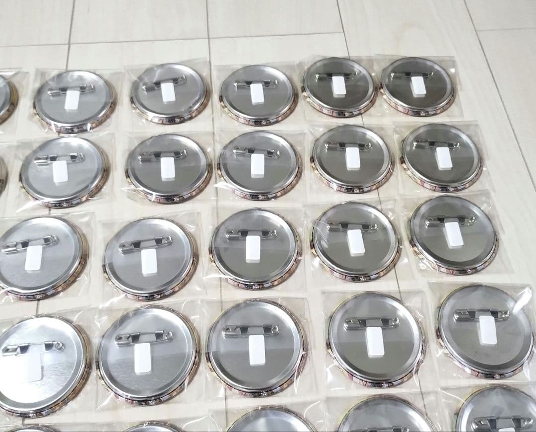 バンドリ　ガルパ　白鷺千聖　缶バッジ　55個セット