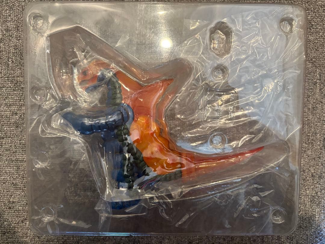 アルティメットルミナス バキシム フィギュア