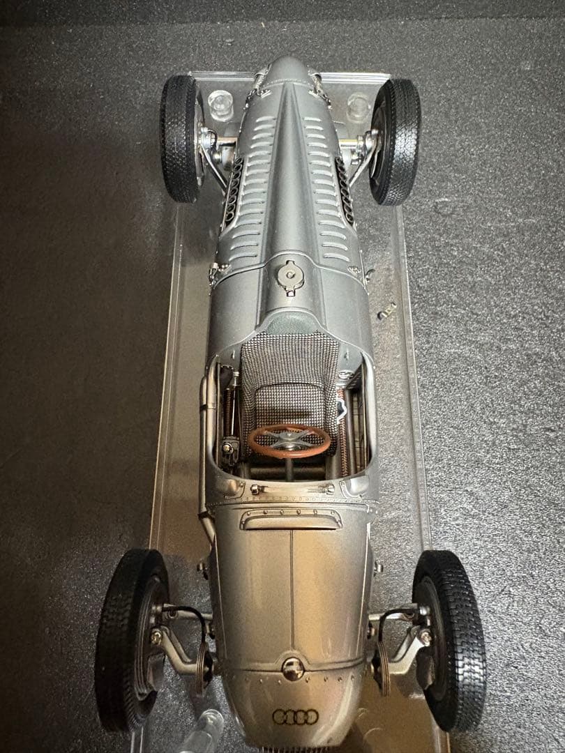 CMC 1/18 Auto Union Typ C 1936-1937 訳あり
