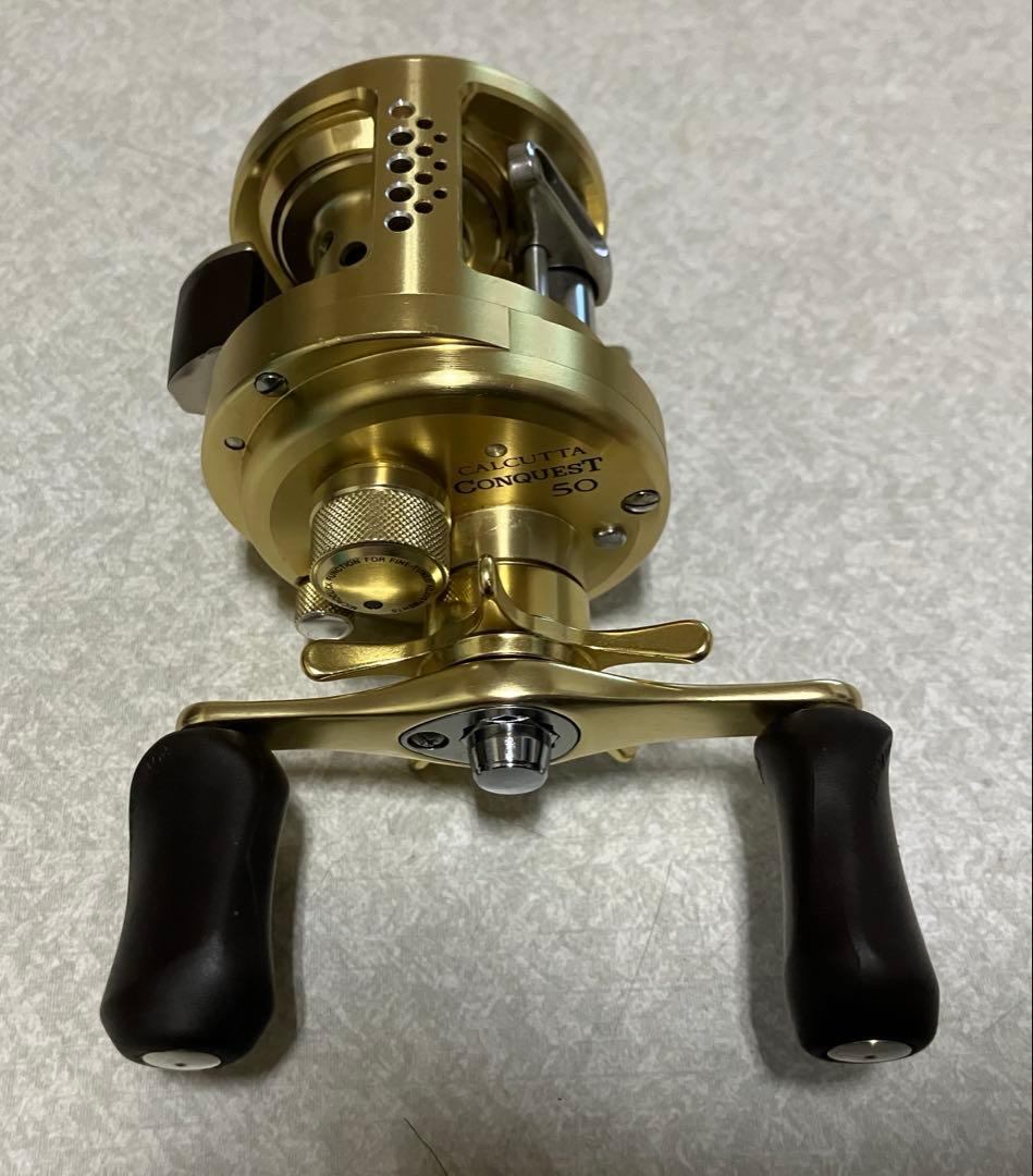 リール SHIMANO CALCUTTA CONQUEST 50
