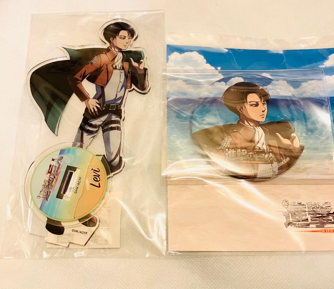 進撃の巨人　カラオケの鉄人　カラ鉄　リヴァイ　缶バッジ　アクリルスタンド　海