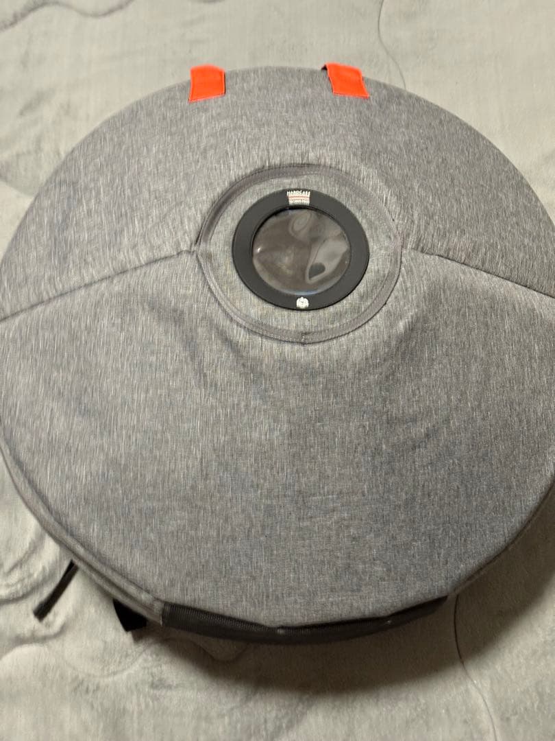 ブラックアンブレラのミュータントハンドパン　F♯ローマニアンヒザズ