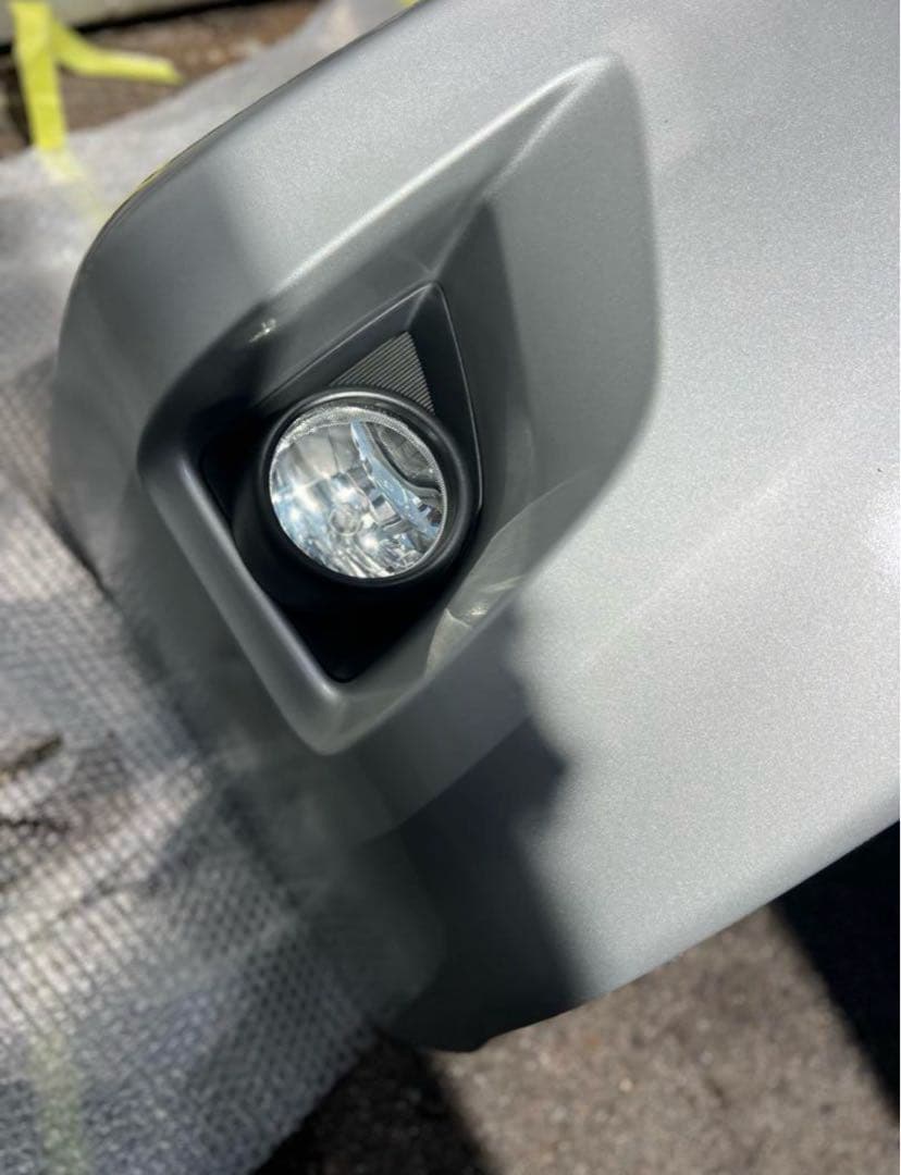 ハイエース200系　3型ワイド（後期）　純正パーツ