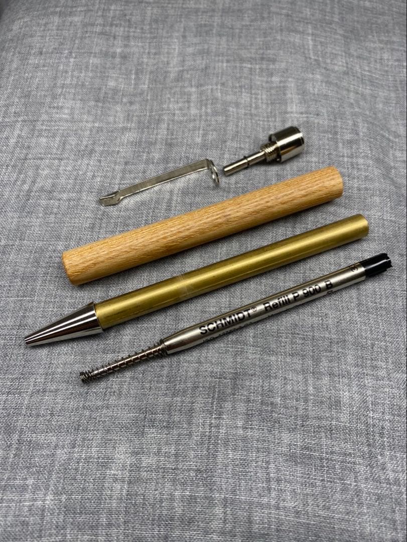 LOUIS VUITTON ルイヴィトン FONDATION ボールペン