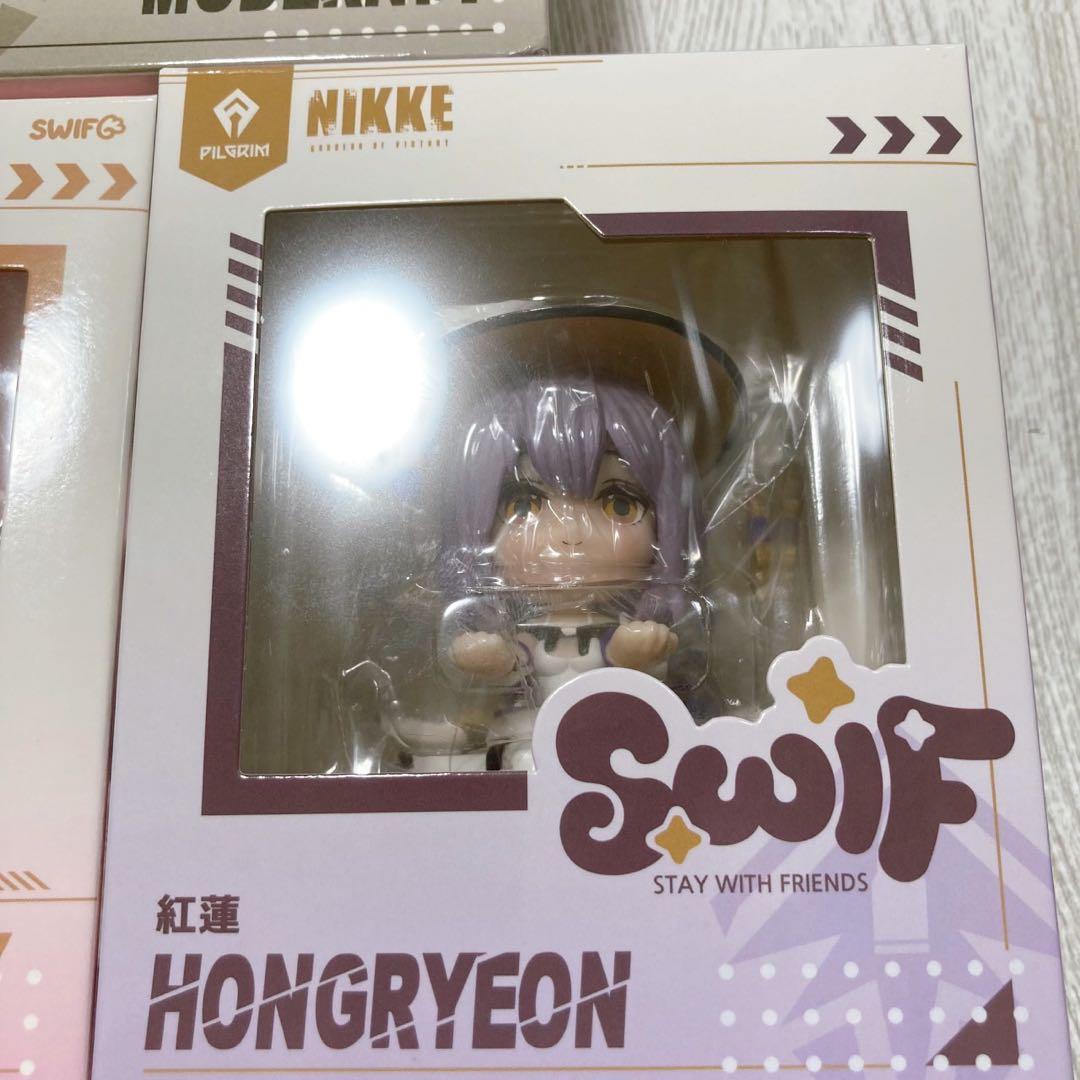 NIKKE 勝利の女神　モダニア ドロシー　紅蓮　カップ麺ホルダー 限定特典