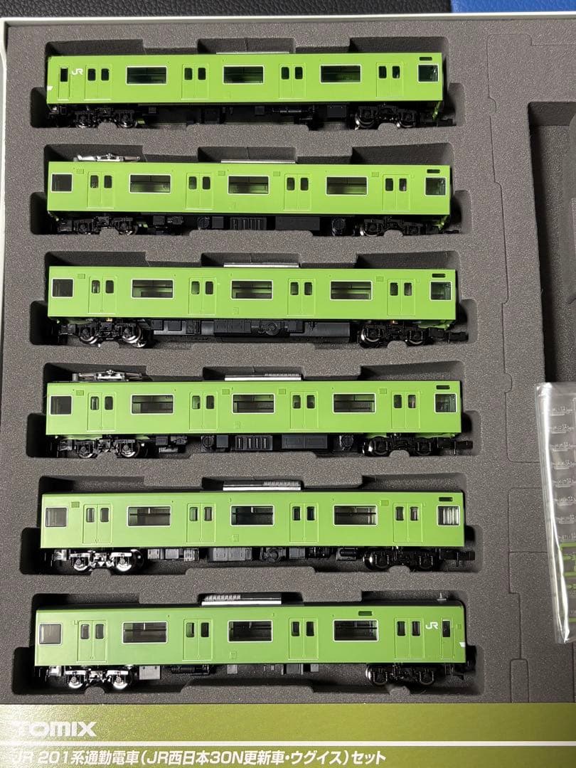 TOMIX 93594 JR 201系（JR西日本30N更新車ウグイス混色床下)