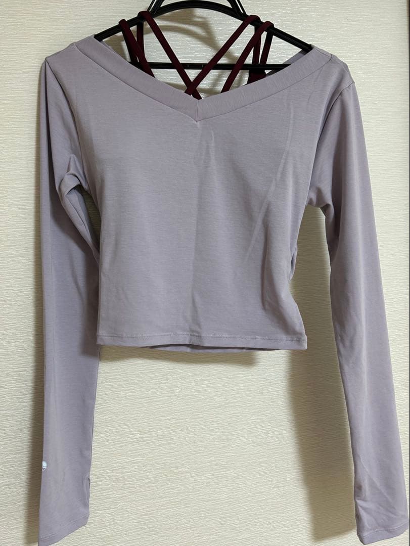 スカーラ ギャザークロス ロングスリーブ トップス & GU バッククロスブラ