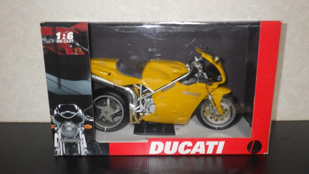オートバイ・バイク NewRay 1/6 DUCATI 998