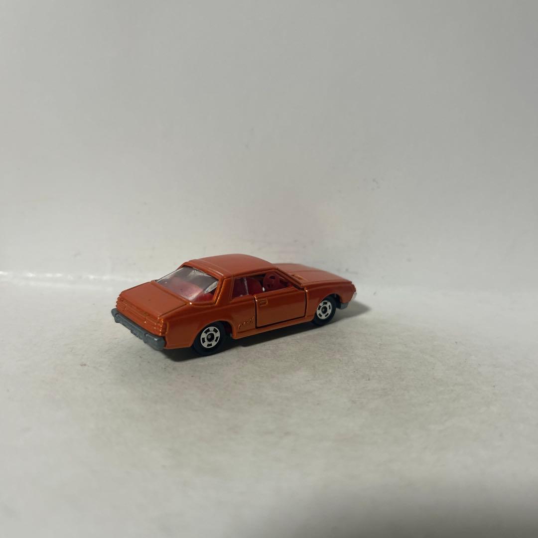 日本製トミカ　まとめ売り　バラ売り可　スカイライン　ポルシェ　フェラーリ　青箱