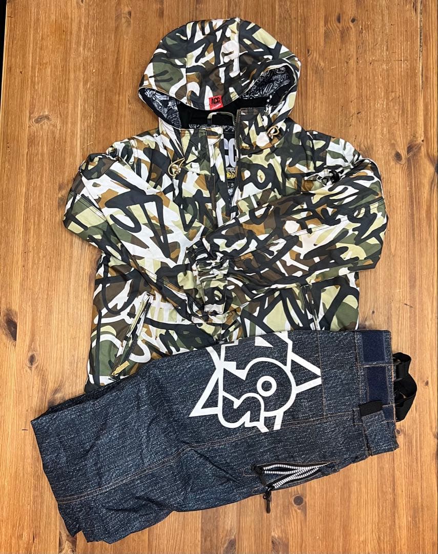 スノーウェア　上下セット　140