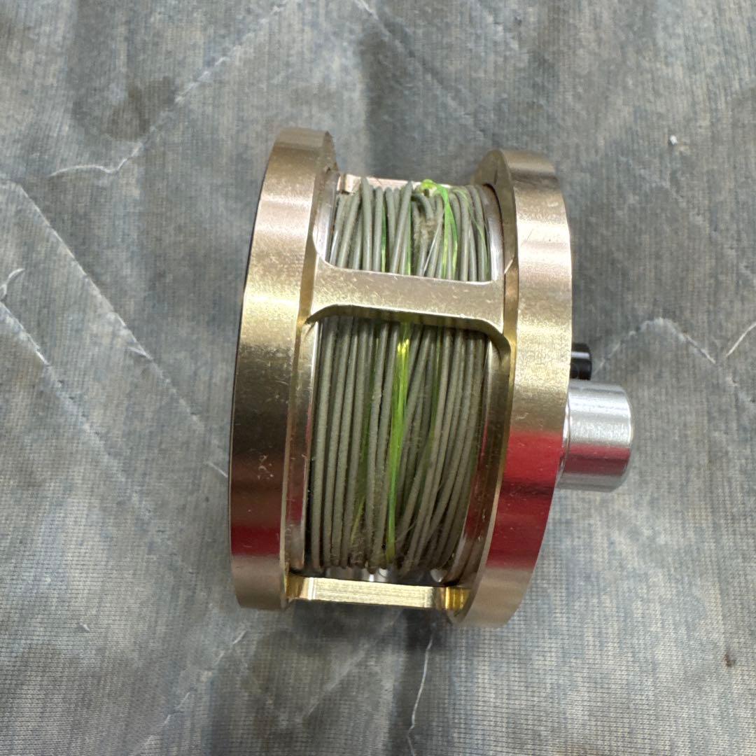 こ*ん様 Tuffline フライリール ホールデザイン