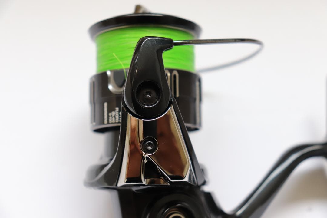 【美品 淡水使用のみ】シマノ19ヴァンキッシュC2500SXG バンキッシュ