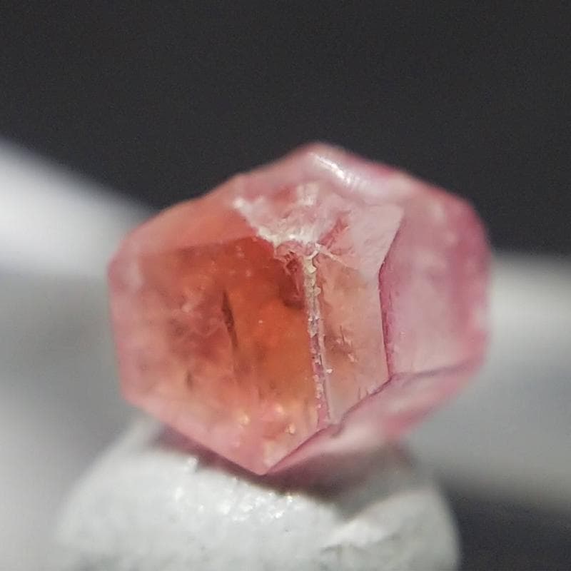 341 レア ペツォッタイト ラズベリル 結晶 原石