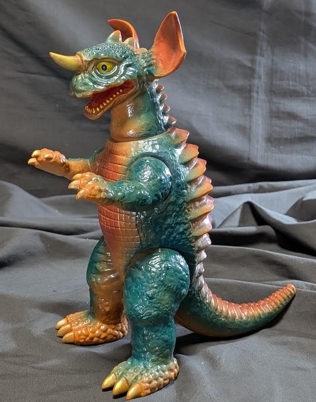 バラゴン「フランケンシュタイン対地底怪獣」登場怪獣（マーミット）ソフビフィギュア