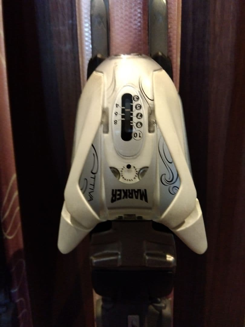 超美品【ハイエンド】VOLKL レディース スキーセット メンテ・WAX済み✔