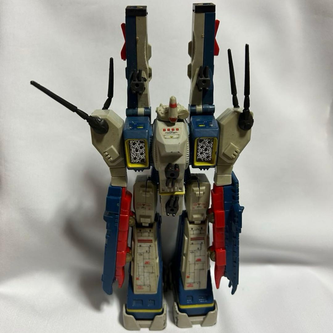 1/6300スケール SDF-1 マクロス強攻型 タカトクトイス 合金