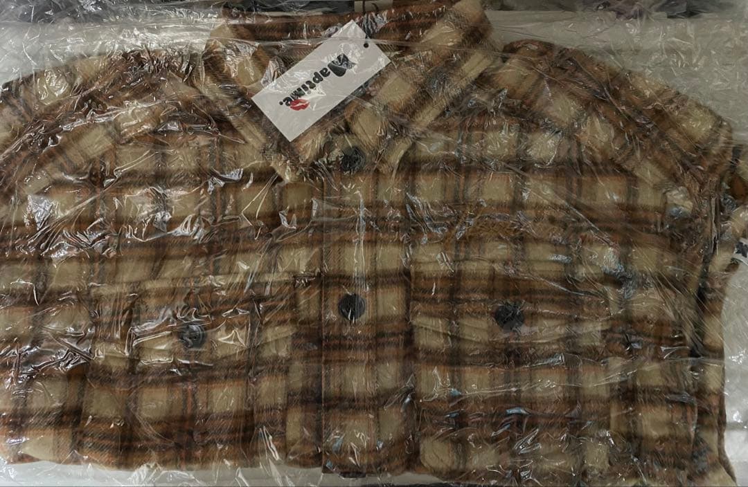 nissy naptime シャツ