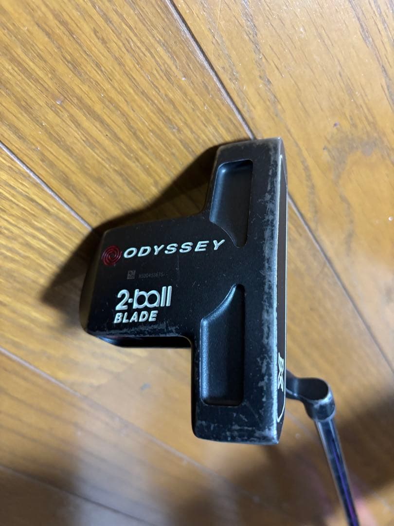 ODYSSEY 2-ball BLADE パター　33インチ