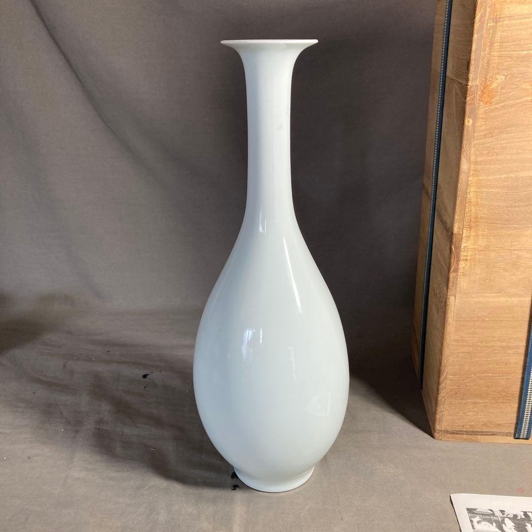 【樋渡陶六】日本の名窯　重要無形文化財　有田肥蝶山　樋渡陶六作　青白磁　鶴首花生