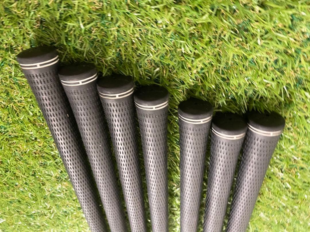 スリクソン ZX7 MKⅡ MODUS 105S D.S.T 7本　アイアン