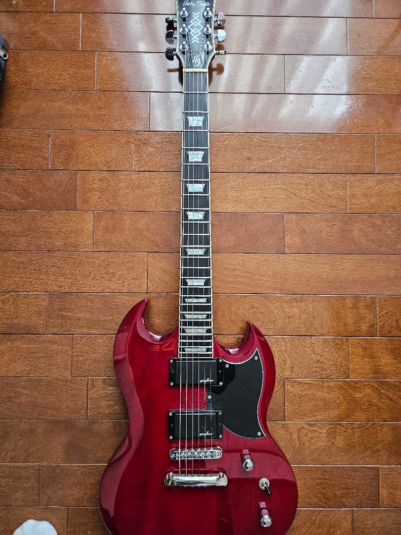 ギター harley benton sg