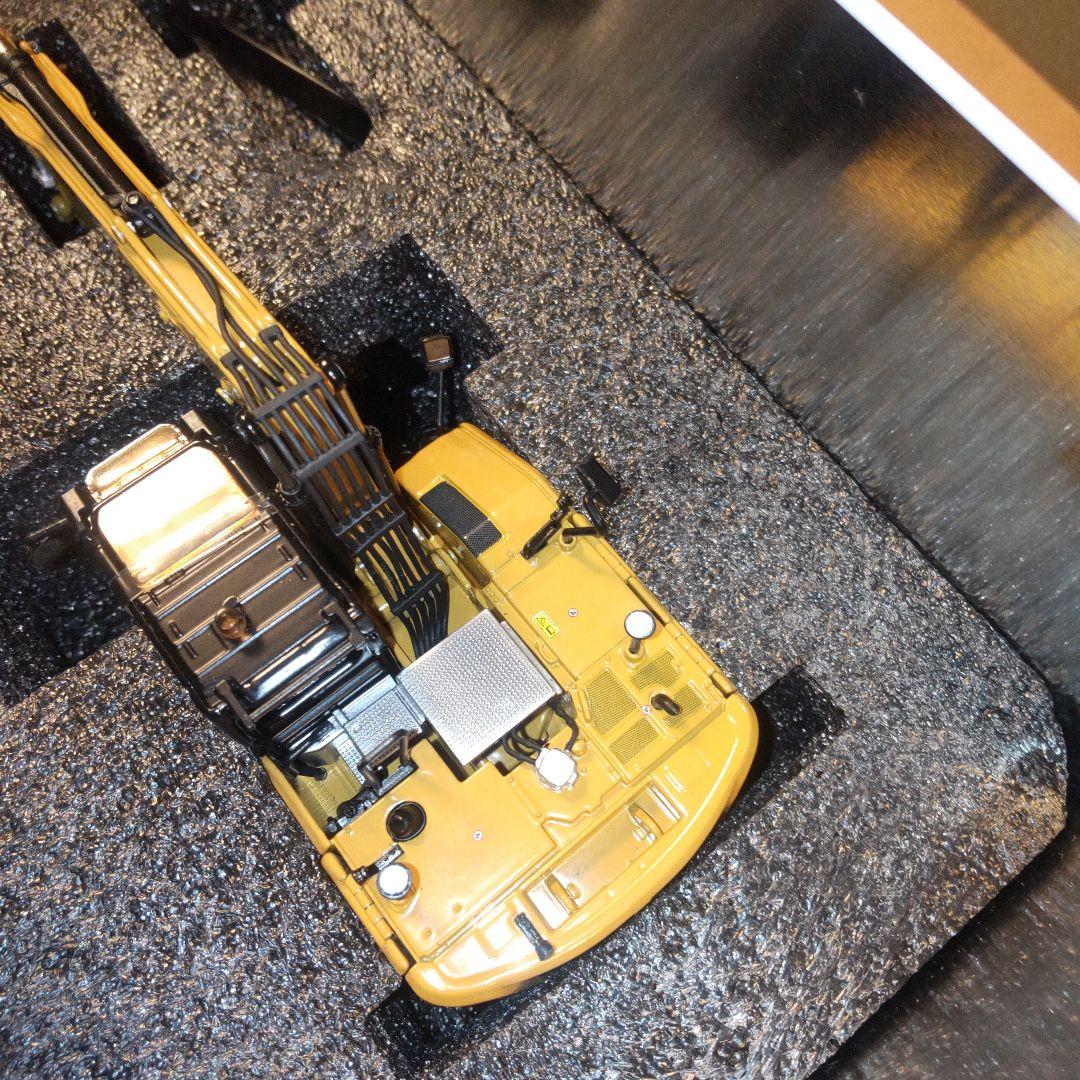 CAT M318 ウィールドエクスカベーター 1:50