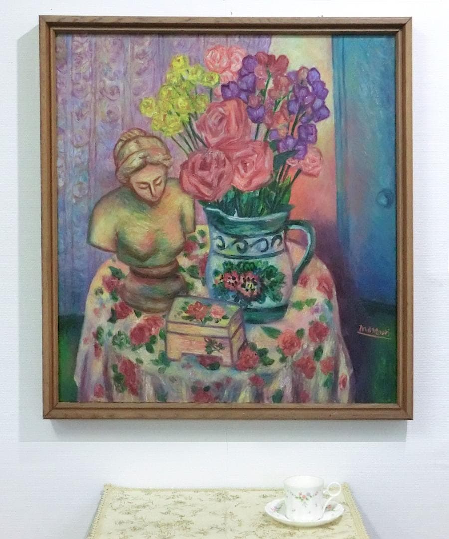 油彩画　静物画　女性像のあるテーブル　額装商品　作品サイズ60×65cm