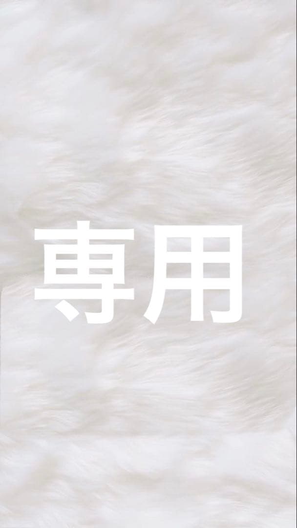 ローレン・イロアス 誕生日2023 缶バッジ 82個