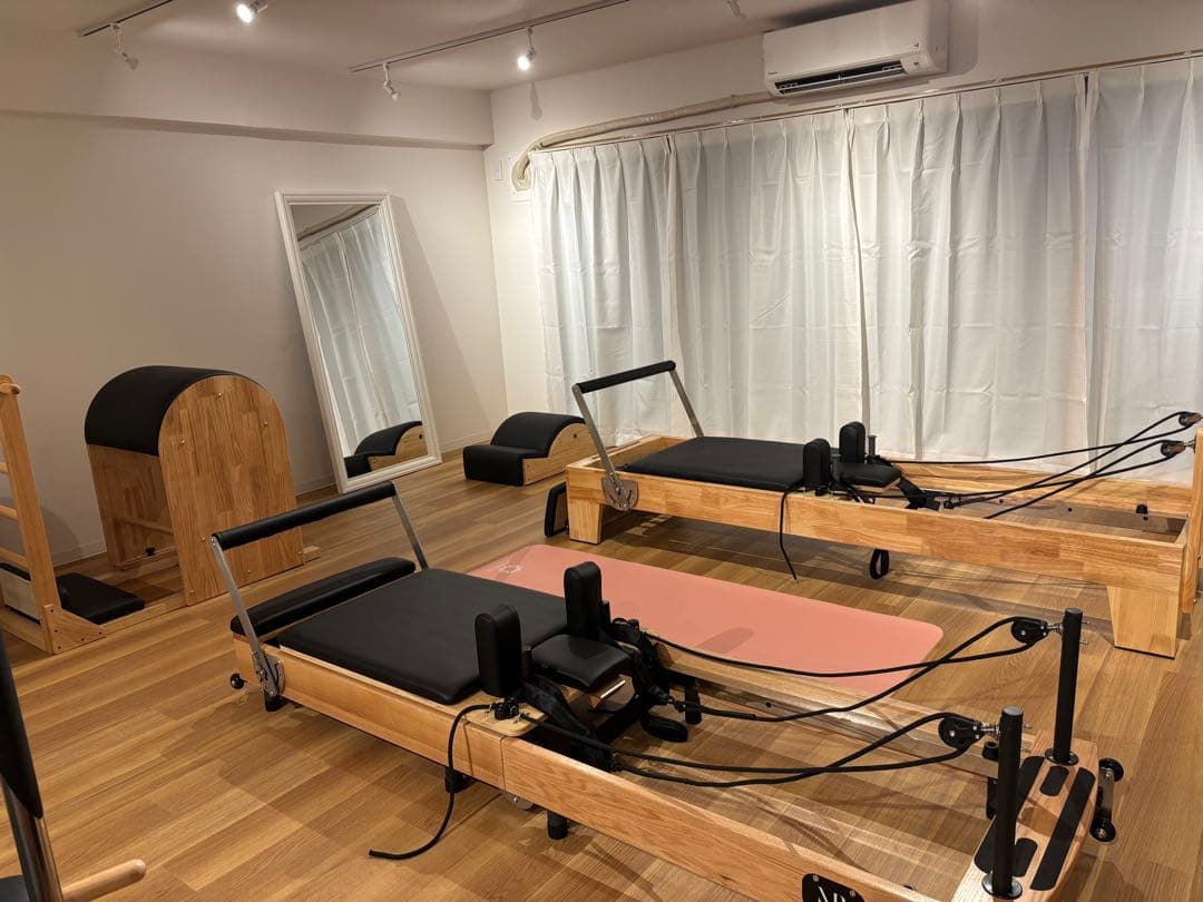 【新品送料込】スパインコレクター ピラティス在庫1台