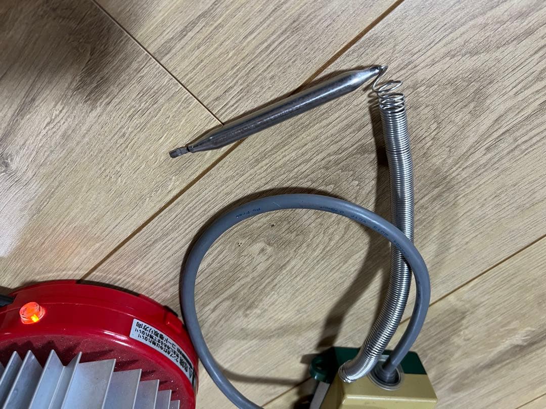 温室用ヒーターとサーモスタット 昭和機材工業