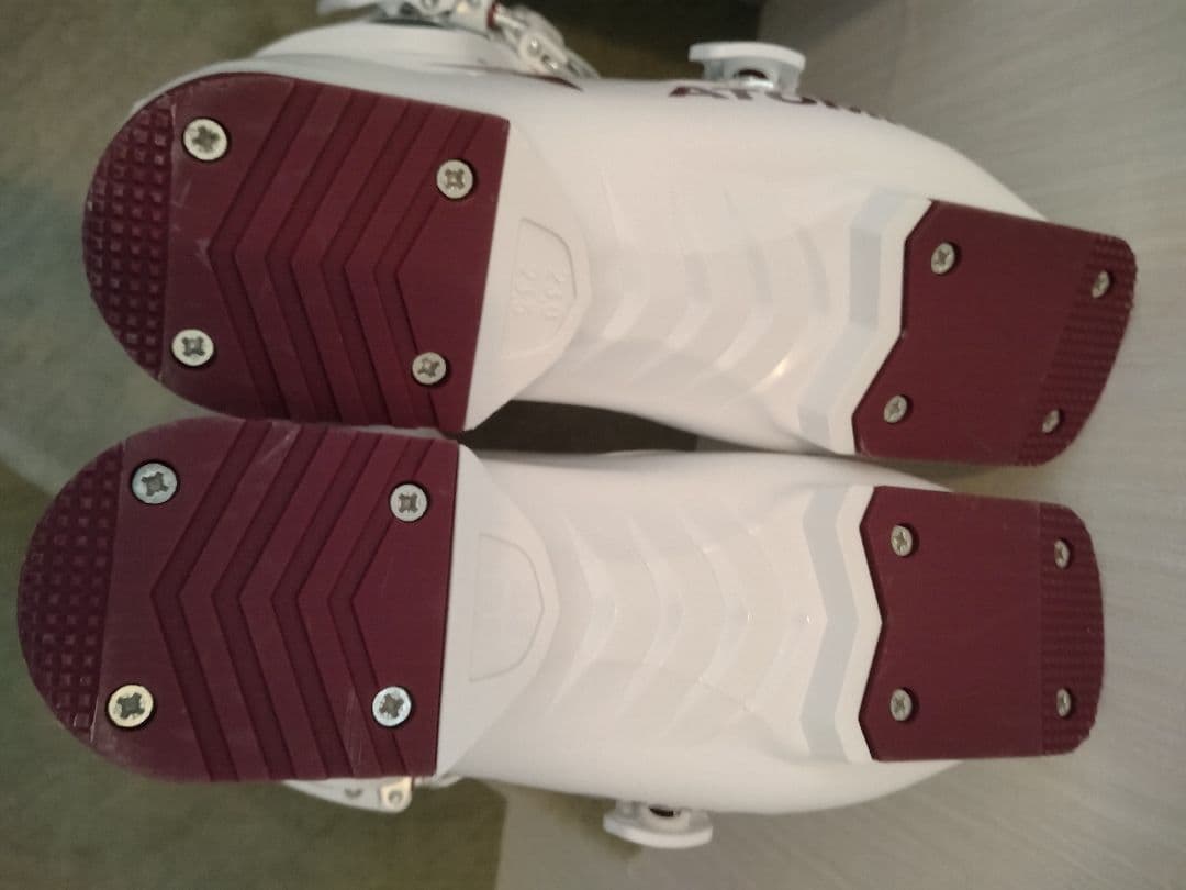 【状態良好☆】23.0/23.5cm　ATOMICスキーブーツ♪　送料無料！