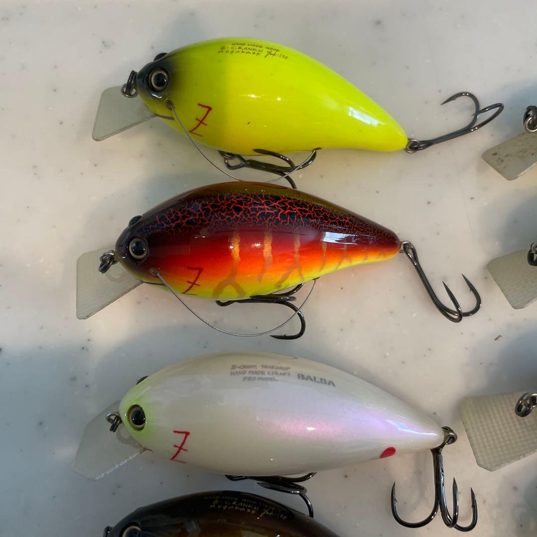 ③メガバス　ルアー18個