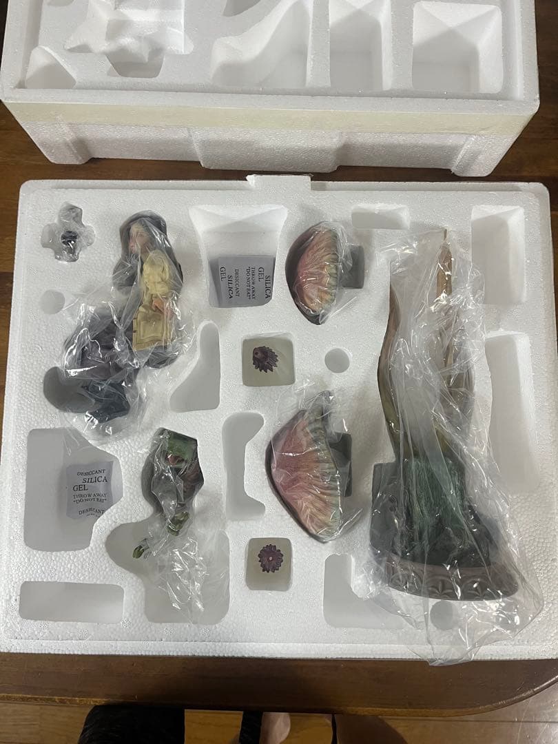 藤本圭紀 「The Garden ～Take your time～」 スタチュー