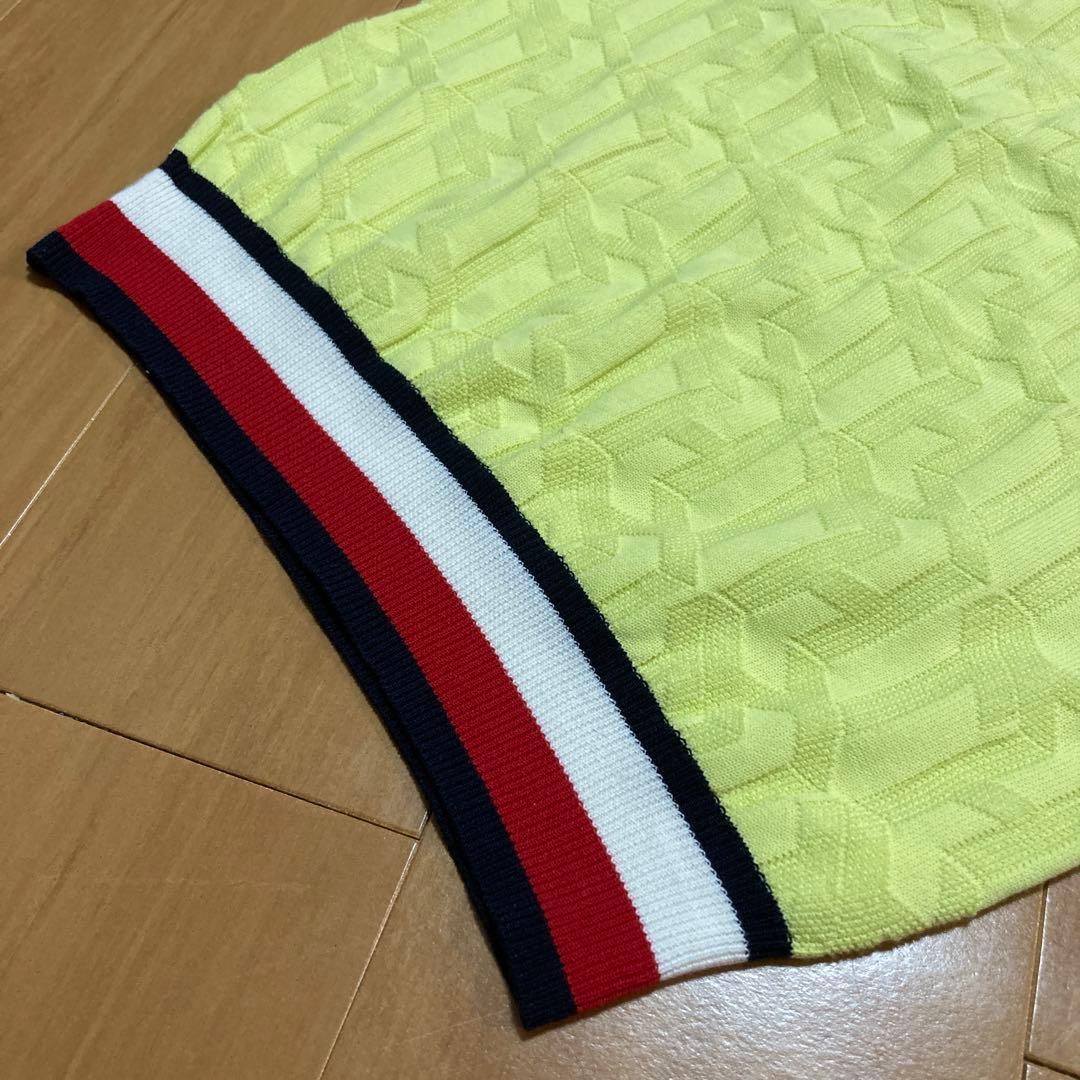 ✨新品❣️✨【 】Vネック ニットベスト／黄¥13750