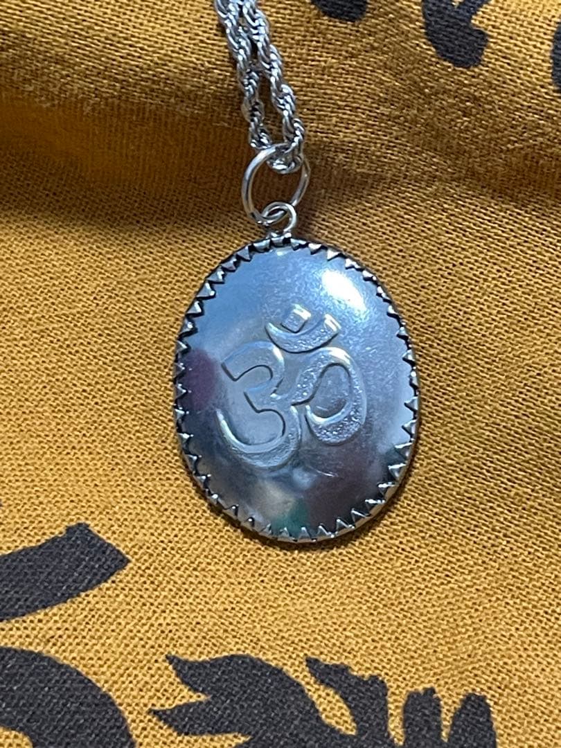 【新品】ハンドメイドオームペンダント　シヴァ　藤井風さん　クリシュナおまけ