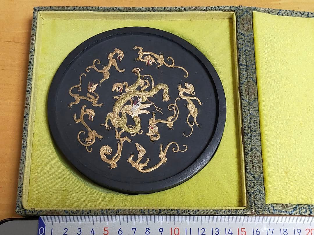 ♥中国製　墨　φ１４３ｍｍ　２９２ｇ　箱付き　骨董　古玩