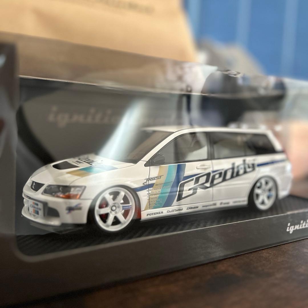 イグニッションモデル 1/18 ランサー エボリューション ワゴン IG2775