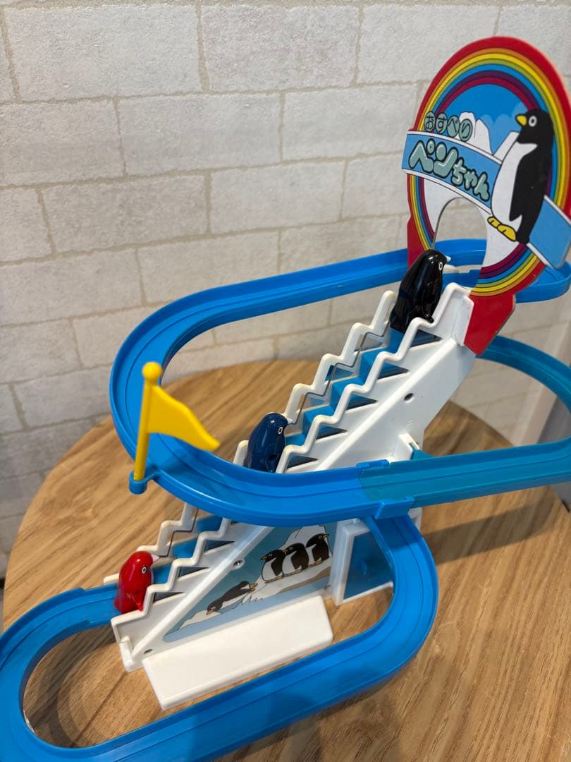 【当時物】電動おすべりペンちゃん　レトロおもちゃ　ペンギン　すべり台