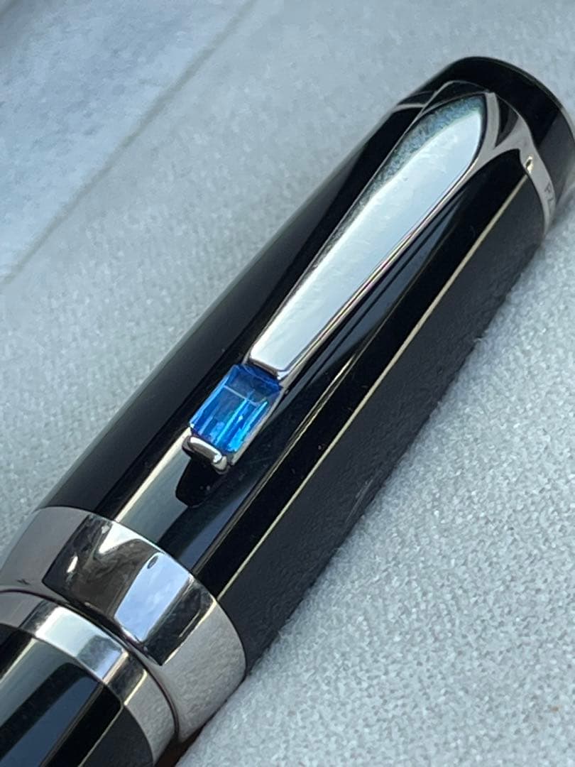 ◾️ MONT BLANC ◾️ モンブラン ボエム ◾️キャップ式ボールペン◾️箱付