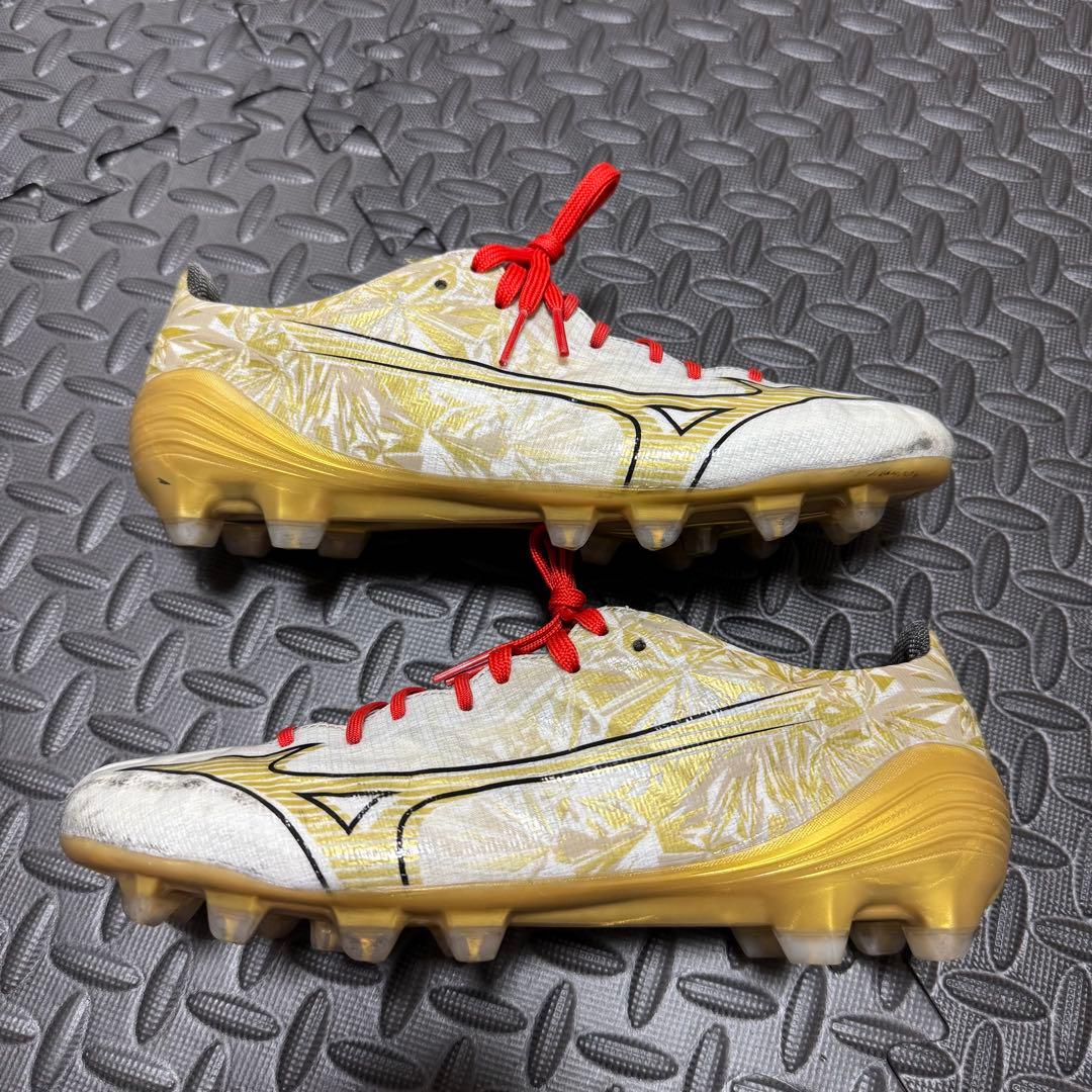 美品　ミズノアルファ　24.5cm